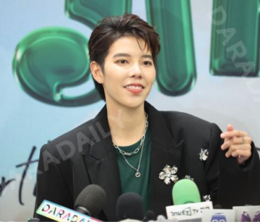 ร่วมเป็นส่วนหนึ่งในงานวันคล้ายวันเกิดของ " ป๊ายปาย โอริโอ้ "