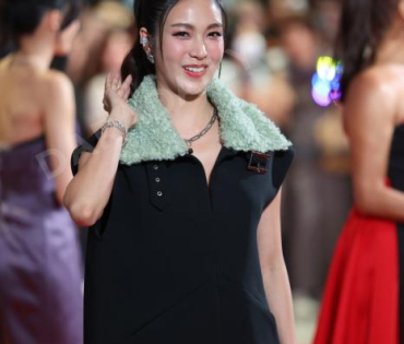 ภาพบรรยากาศรอบปฐมทัศน์ ละครเวที "2499 เดอะมิวสิคัล" นำแสดงโดย นาย ณภัทร, ไอซ์ พาริส