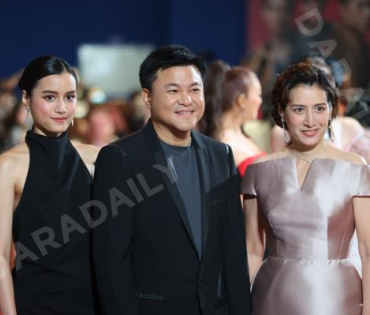 ภาพบรรยากาศรอบปฐมทัศน์ ละครเวที "2499 เดอะมิวสิคัล" นำแสดงโดย นาย ณภัทร, ไอซ์ พาริส