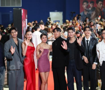 ภาพบรรยากาศรอบปฐมทัศน์ ละครเวที "2499 เดอะมิวสิคัล" นำแสดงโดย นาย ณภัทร, ไอซ์ พาริส