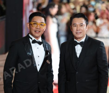 ภาพบรรยากาศรอบปฐมทัศน์ ละครเวที "2499 เดอะมิวสิคัล" นำแสดงโดย นาย ณภัทร, ไอซ์ พาริส