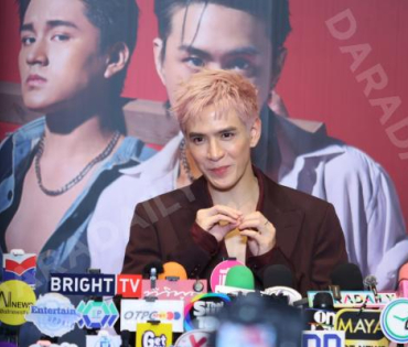 ภาพบรรยากาศรอบปฐมทัศน์ ละครเวที "2499 เดอะมิวสิคัล" นำแสดงโดย นาย ณภัทร, ไอซ์ พาริส