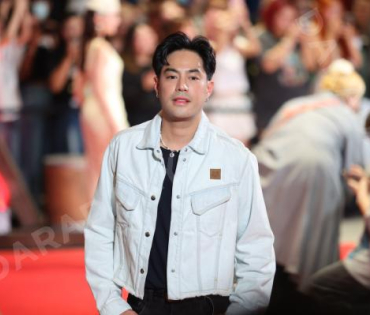 ภาพบรรยากาศรอบปฐมทัศน์ ละครเวที "2499 เดอะมิวสิคัล" นำแสดงโดย นาย ณภัทร, ไอซ์ พาริส