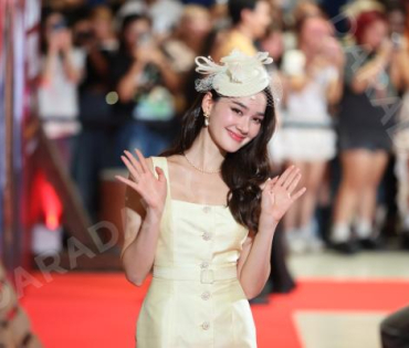 ภาพบรรยากาศรอบปฐมทัศน์ ละครเวที "2499 เดอะมิวสิคัล" นำแสดงโดย นาย ณภัทร, ไอซ์ พาริส