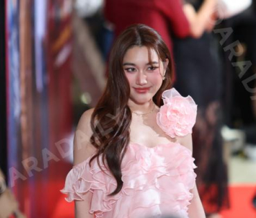 ภาพบรรยากาศรอบปฐมทัศน์ ละครเวที "2499 เดอะมิวสิคัล" นำแสดงโดย นาย ณภัทร, ไอซ์ พาริส