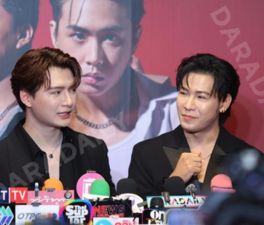ภาพบรรยากาศรอบปฐมทัศน์ ละครเวที "2499 เดอะมิวสิคัล" นำแสดงโดย นาย ณภัทร, ไอซ์ พาริส