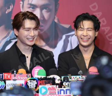 ภาพบรรยากาศรอบปฐมทัศน์ ละครเวที "2499 เดอะมิวสิคัล" นำแสดงโดย นาย ณภัทร, ไอซ์ พาริส