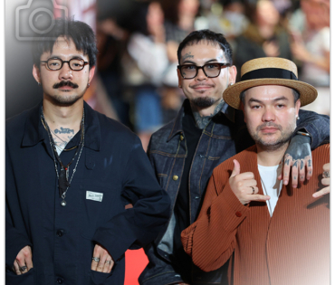 ภาพบรรยากาศรอบปฐมทัศน์ ละครเวที "2499 เดอะมิวสิคัล" นำแสดงโดย นาย ณภัทร, ไอซ์ พาริส