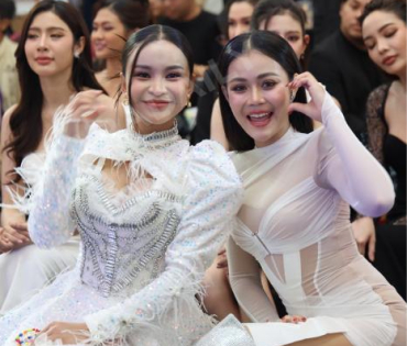 งานแถลงข่าว The Grand Fest Concert 4 ภาค พบ "ณวัฒน์, ลำใย ไหทองคำ, ชาล็อต ออสติน"