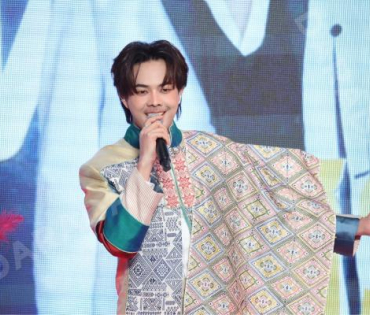 งานแถลงข่าว The Grand Fest Concert 4 ภาค พบ "ณวัฒน์, ลำใย ไหทองคำ, ชาล็อต ออสติน"