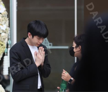พิธีสวดอภิธรรม คุณแม่ เพ็กแฮ สันตินธรกุล