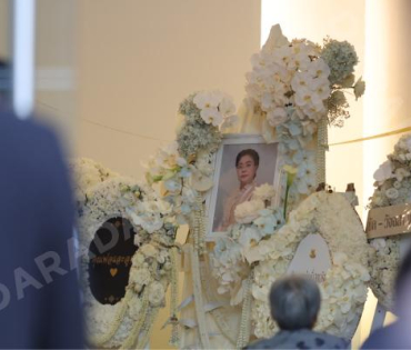 พิธีสวดอภิธรรม คุณแม่ เพ็กแฮ สันตินธรกุล