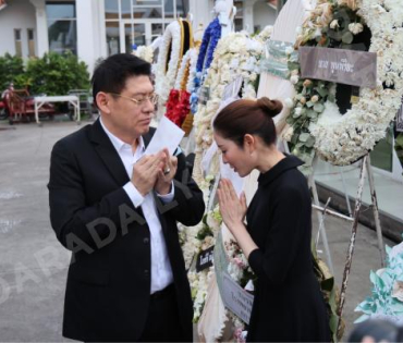 พิธีสวดอภิธรรม คุณแม่ เพ็กแฮ สันตินธรกุล