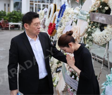 พิธีสวดอภิธรรม คุณแม่ เพ็กแฮ สันตินธรกุล