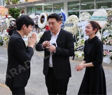 พิธีสวดอภิธรรม คุณแม่ เพ็กแฮ สันตินธรกุล