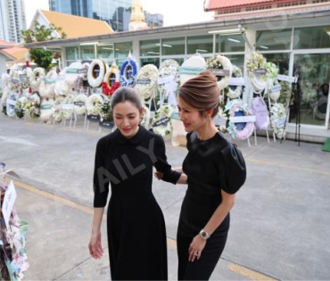 พิธีสวดอภิธรรม คุณแม่ เพ็กแฮ สันตินธรกุล