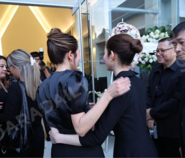 พิธีสวดอภิธรรม คุณแม่ เพ็กแฮ สันตินธรกุล