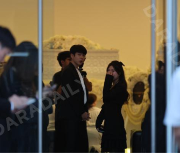 พิธีสวดอภิธรรม คุณแม่ เพ็กแฮ สันตินธรกุล