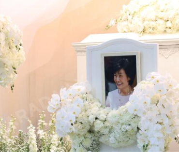 พิธีสวดอภิธรรม "คุณแม่งามทิพย์ ฉัตรบริรักษ์" คืนที่สาม