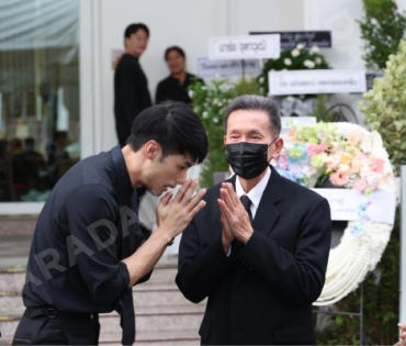 พิธีสวดอภิธรรม "คุณแม่งามทิพย์ ฉัตรบริรักษ์" คืนที่สาม
