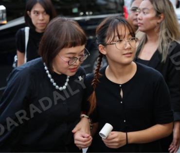 พิธีสวดอภิธรรม "คุณแม่งามทิพย์ ฉัตรบริรักษ์" คืนที่สาม