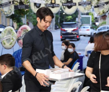 พิธีสวดอภิธรรม "คุณแม่งามทิพย์ ฉัตรบริรักษ์" คืนที่สาม