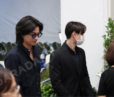 พิธีสวดอภิธรรม "คุณแม่งามทิพย์ ฉัตรบริรักษ์" คืนที่สาม