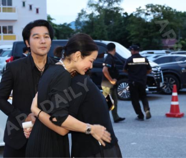 พิธีสวดอภิธรรม "คุณแม่งามทิพย์ ฉัตรบริรักษ์" คืนที่สาม