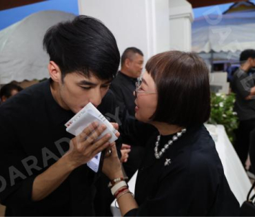 พิธีสวดอภิธรรม "คุณแม่งามทิพย์ ฉัตรบริรักษ์" คืนที่สาม