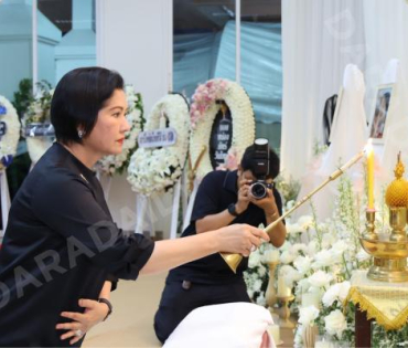 พิธีสวดอภิธรรม "คุณแม่งามทิพย์ ฉัตรบริรักษ์" คืนที่สาม