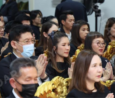 พิธีสวดอภิธรรม "คุณแม่งามทิพย์ ฉัตรบริรักษ์" คืนที่สาม