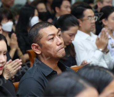 พิธีสวดอภิธรรม "คุณแม่งามทิพย์ ฉัตรบริรักษ์" คืนที่สาม