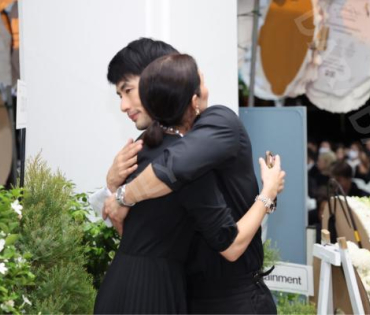 พิธีสวดอภิธรรม "คุณแม่งามทิพย์ ฉัตรบริรักษ์" คืนที่สาม