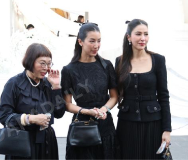 พิธีฌาปนกิจ คุณแม่เพ็กแฮม สันตินธรกุล (คุณแม่นนกุล)