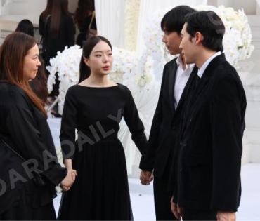 พิธีฌาปนกิจ คุณแม่เพ็กแฮม สันตินธรกุล (คุณแม่นนกุล)