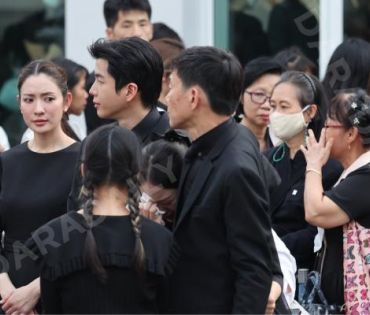 พิธีฌาปนกิจ คุณแม่เพ็กแฮม สันตินธรกุล (คุณแม่นนกุล)