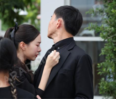 พิธีฌาปนกิจ คุณแม่เพ็กแฮม สันตินธรกุล (คุณแม่นนกุล)