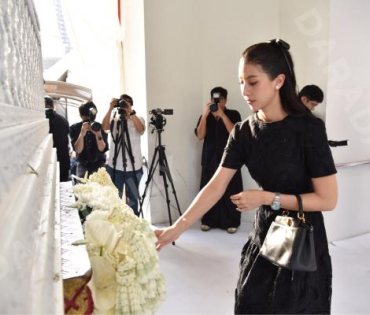 พิธีฌาปนกิจ คุณแม่เพ็กแฮม สันตินธรกุล (คุณแม่นนกุล)