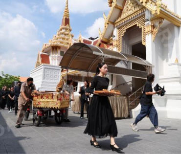 พิธีฌาปนกิจ คุณแม่เพ็กแฮม สันตินธรกุล (คุณแม่นนกุล)