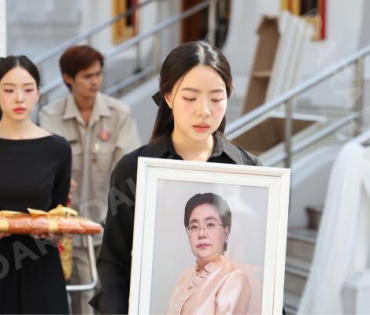 พิธีฌาปนกิจ คุณแม่เพ็กแฮม สันตินธรกุล (คุณแม่นนกุล)