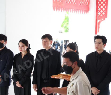 พิธีฌาปนกิจ คุณแม่เพ็กแฮม สันตินธรกุล (คุณแม่นนกุล)
