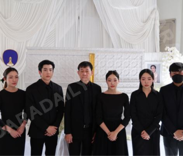พิธีฌาปนกิจ คุณแม่เพ็กแฮม สันตินธรกุล (คุณแม่นนกุล)