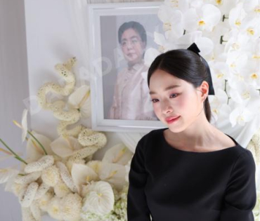 พิธีฌาปนกิจ คุณแม่เพ็กแฮม สันตินธรกุล (คุณแม่นนกุล)
