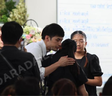พิธีสวดอภิธรรม "คุณแม่งามทิพย์ ฉัตรบริรักษ์" คืนที่ห้า