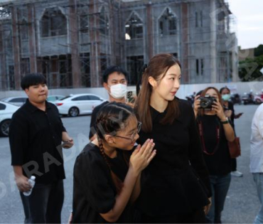พิธีสวดอภิธรรม "คุณแม่งามทิพย์ ฉัตรบริรักษ์" คืนที่ห้า