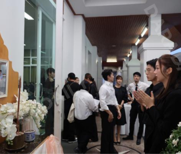 พิธีสวดอภิธรรม "คุณแม่งามทิพย์ ฉัตรบริรักษ์" คืนที่ห้า