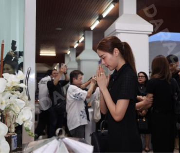 พิธีสวดอภิธรรม "คุณแม่งามทิพย์ ฉัตรบริรักษ์" คืนที่ห้า