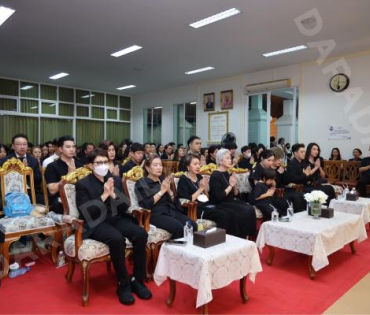 พิธีสวดอภิธรรม "คุณแม่งามทิพย์ ฉัตรบริรักษ์" คืนที่ห้า