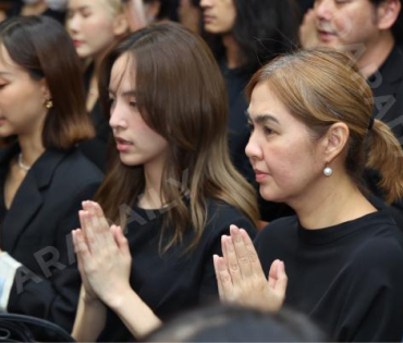 พิธีสวดอภิธรรม "คุณแม่งามทิพย์ ฉัตรบริรักษ์" คืนที่ห้า