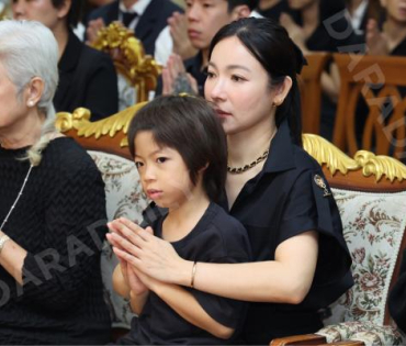 พิธีสวดอภิธรรม "คุณแม่งามทิพย์ ฉัตรบริรักษ์" คืนที่ห้า